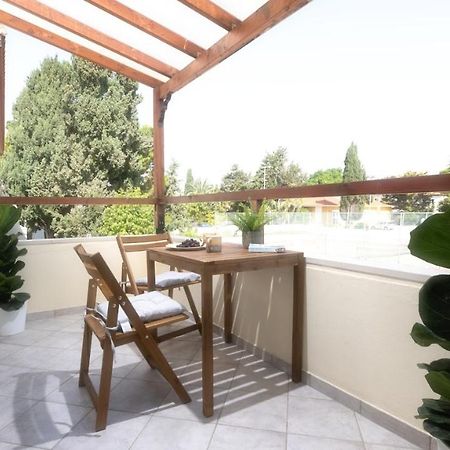 Beautiful Apartment In Harbour Paphos, Central & Close To Beach Exterior foto